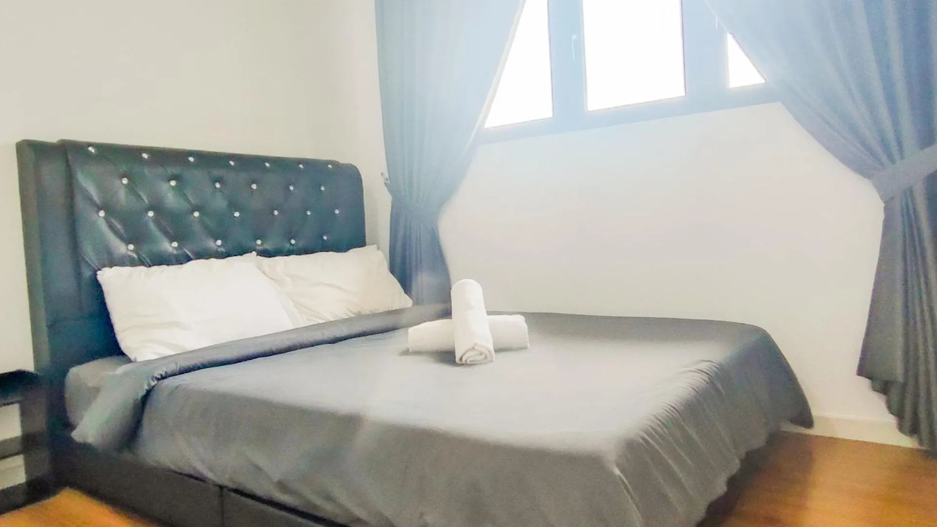 Apartman Sky View At M-Vertica By Hck Kuala Lumpur